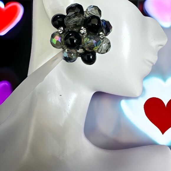 Large Vintage AB black crystal rhinestone cluster clip earrings by Vogue - Picture 4 of 15